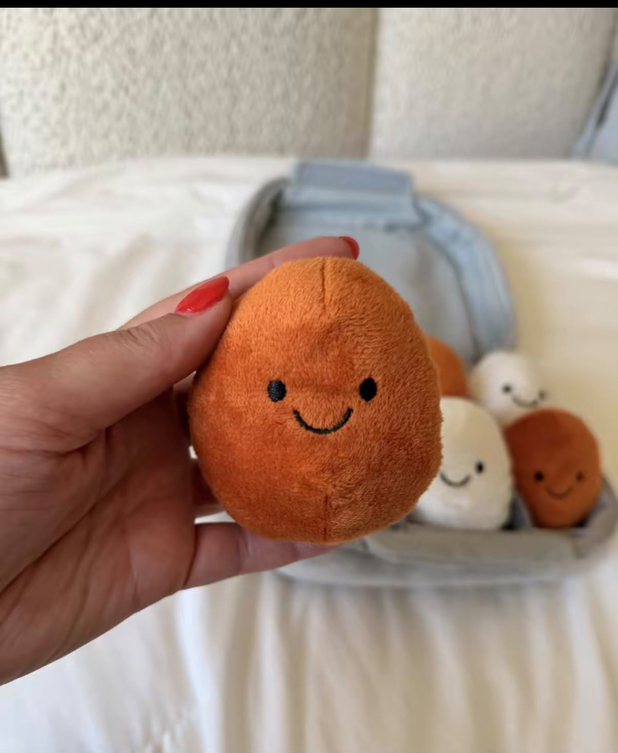Squeaky Farm Fresh Eggs – Interactive Dog Toy Set